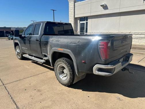 2024 GMC Sierra 3500 SLE