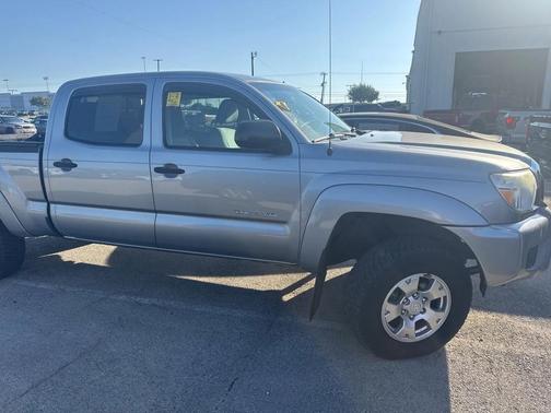 2014 Toyota Tacoma Base