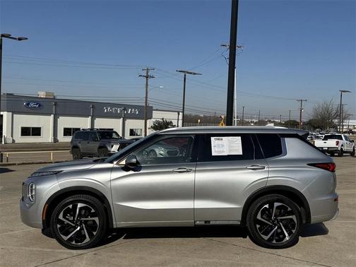 2022 Mitsubishi Outlander SEL 2.5 2WD