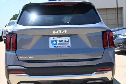 2024 Kia Sorento S