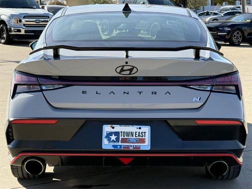 2025 Hyundai ELANTRA N Base