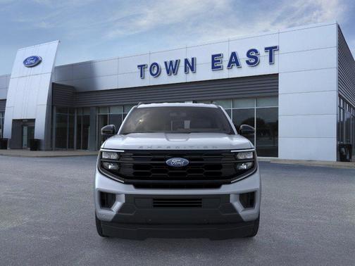 Glacier Gray Metallic Tri-Coat 2026 Ford Expedition Max Active 4x2