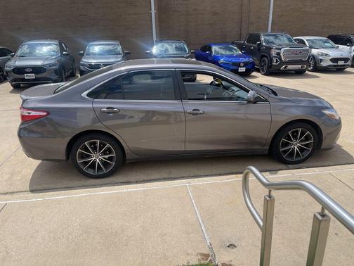 2015 Toyota Camry XSE