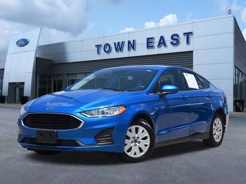 2020 Ford Fusion S