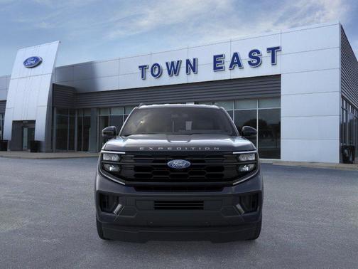 Agate Black Metallic 2026 Ford Expedition Active