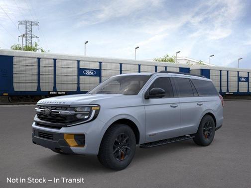 Glacier Gray Metallic Tri-Coat 2026 Ford Expedition Tremor