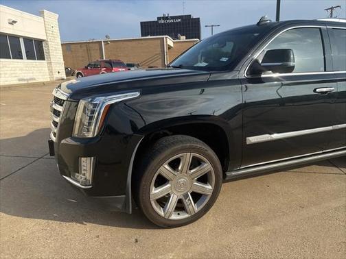 2017 Cadillac Escalade ESV Premium Luxury