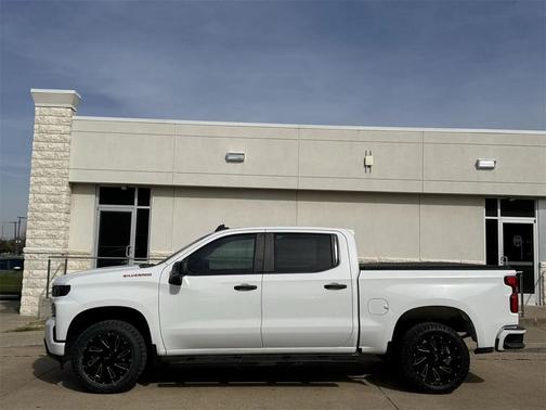 2021 Chevrolet Silverado 1500 Custom