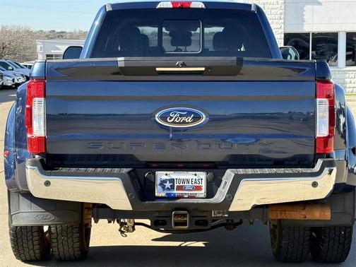 2017 Ford F-350 Lariat