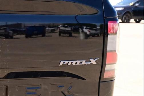 2023 Nissan Frontier PRO-X