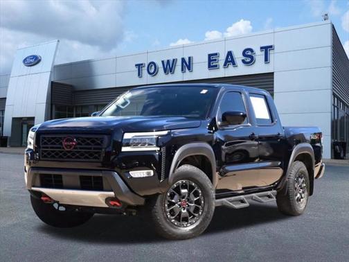 2023 Nissan Frontier PRO-X