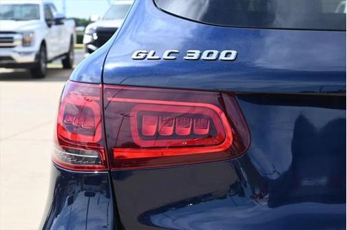 2021 Mercedes-Benz GLC 300 Base