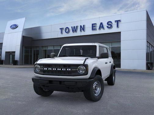 Oxford White 2026 Ford Bronco