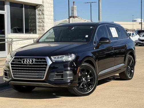 2019 Audi Q7 45 Premium Plus