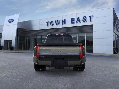 Agate Black Metallic 2026 Ford F-350 King Ranch