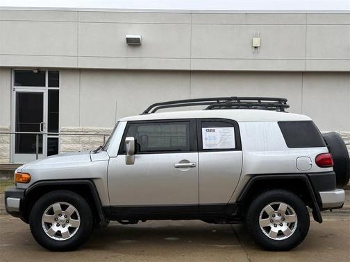 2007 Toyota FJ Cruiser Base