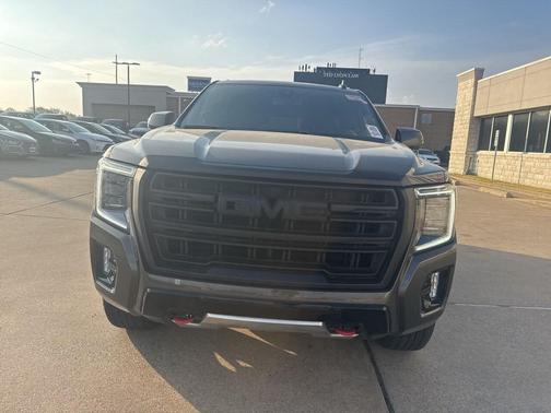 2021 GMC Yukon 4WD AT4