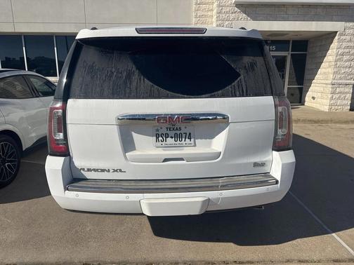2016 GMC Yukon XL Denali