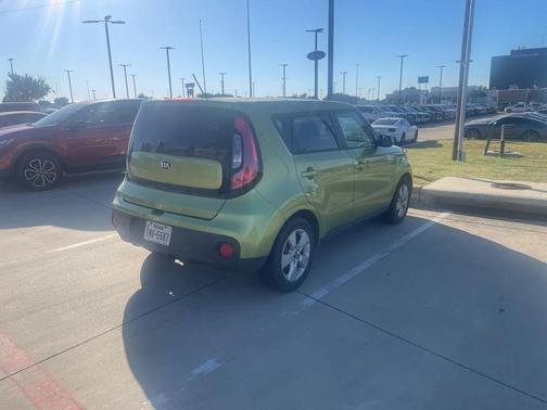 2018 Kia Soul Base