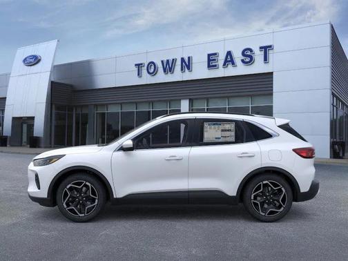 2026 Ford Escape Platinum