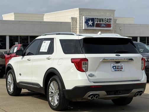 2022 Ford Explorer King Ranch