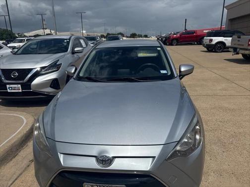 2017 Toyota Yaris iA Base