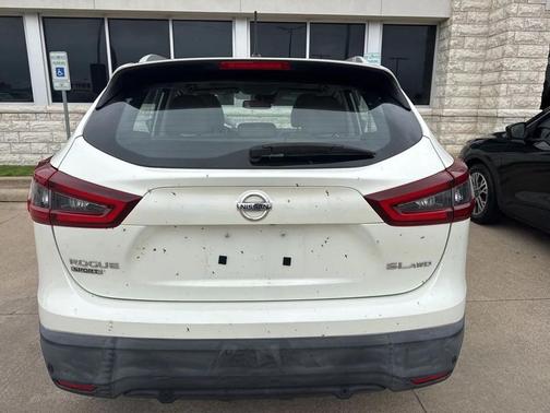 2020 Nissan Rogue Sport SL