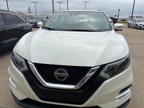 2020 Nissan Rogue Sport SL