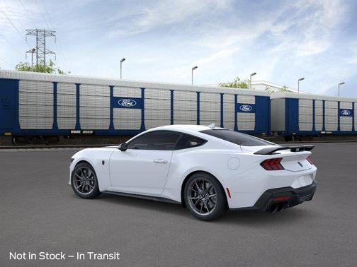 Oxford White 2026 Ford Mustang Dark Horse Fastback