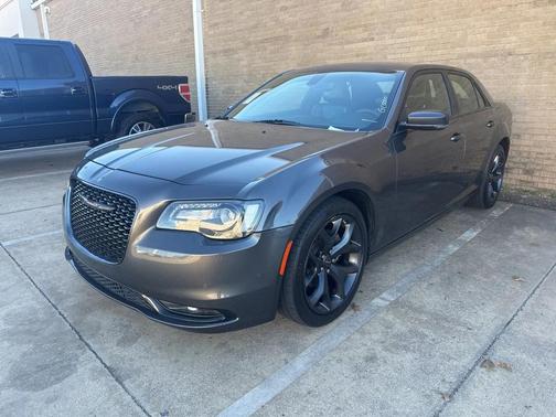 2023 Chrysler 300 S
