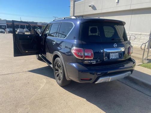 2017 Nissan Armada Platinum
