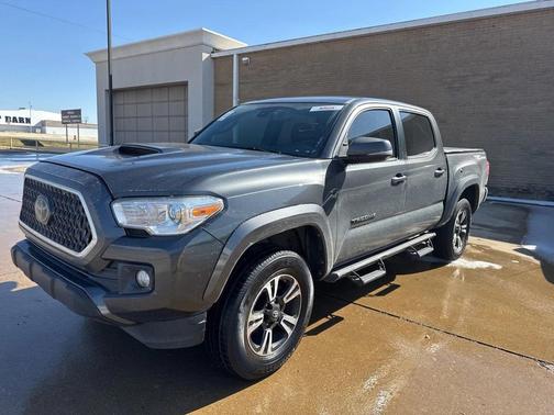 2018 Toyota Tacoma TRD Sport