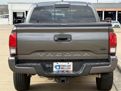 2018 Toyota Tacoma TRD Sport