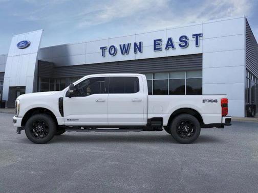 Oxford White 2026 Ford F-250 XLT