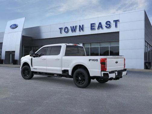 Oxford White 2026 Ford F-250 XLT