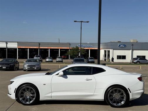 2023 Chevrolet Camaro 1LT