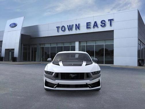 2025 Ford Mustang Dark Horse Fastback