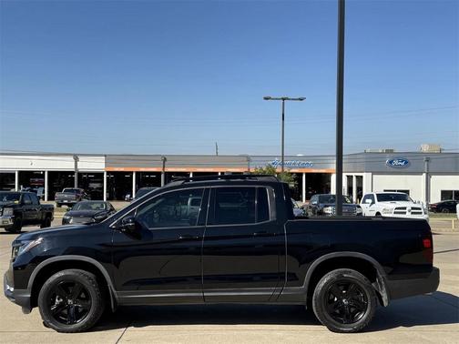 2022 Honda Ridgeline Black