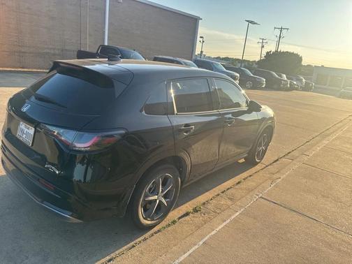 2025 Honda HR-V EX-L