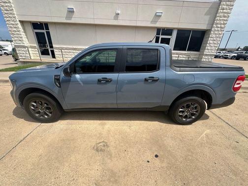 Azure Gray Metallic Tri-Coat 2024 Ford Maverick XLT