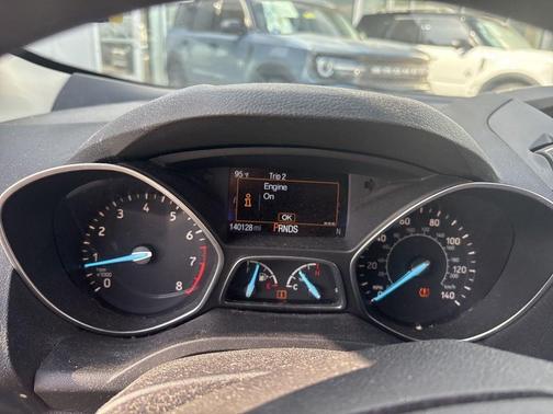 Ingot Silver Metallic 2017 Ford Escape S