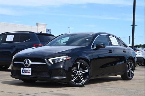 2019 Mercedes-Benz A-Class A 220