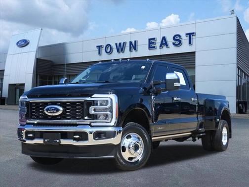 2023 Ford F-350 Lariat