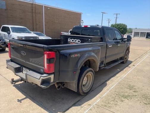 2023 Ford F-350 Lariat