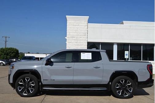 2024 GMC Sierra EV Denali Edition 1