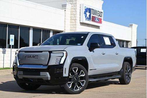 2024 GMC Sierra EV Denali Edition 1