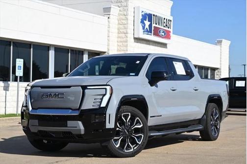 2024 GMC Sierra EV Denali Edition 1