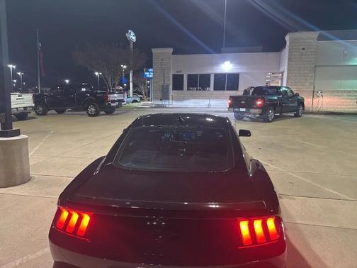 2025 Ford Mustang EcoBoost