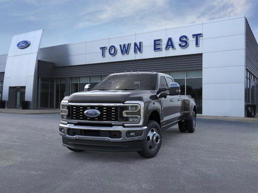 Agate Black Metallic 2026 Ford F-350 King Ranch