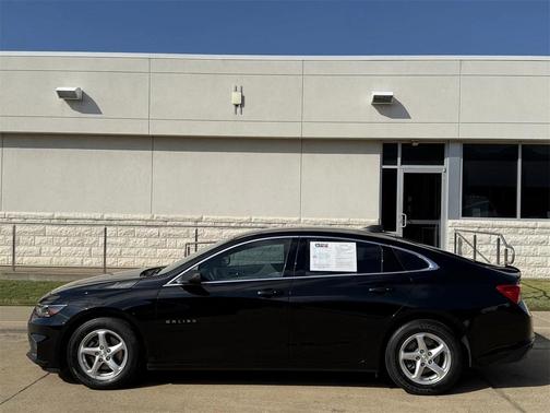 2017 Chevrolet Malibu 1LS